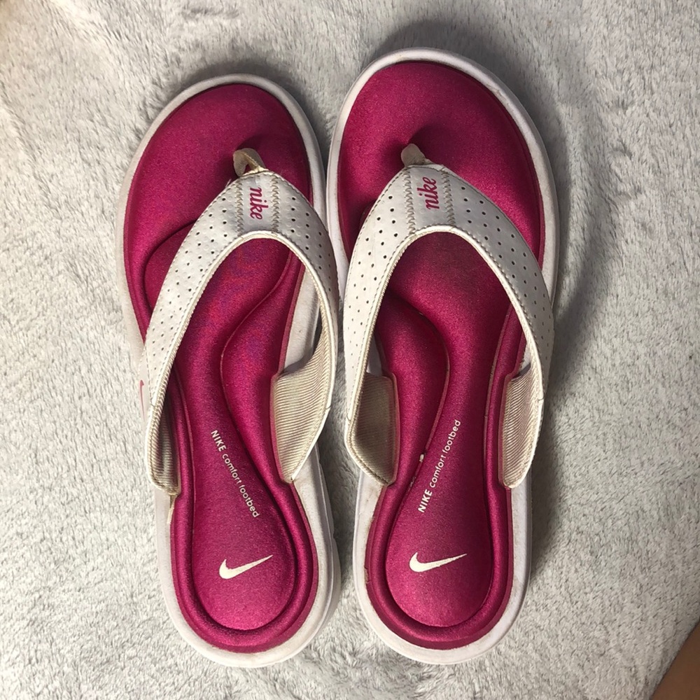 Nike sandals comfort footbed